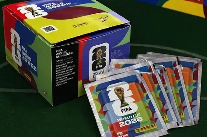 Compró una caja de figuritas del Mundial a precio de oferta y se llevó una sorpresa insólita