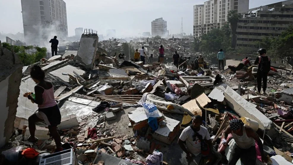 Ascienden a 1.430 los muertos tras los sismos de magnitud 7,2 y 7,5 en Venezuela