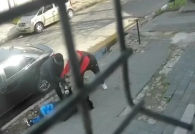 Buenos Aires: un policía retirado se enfrentó a un ladrón durante un asalto y lo mató de dos tiros
